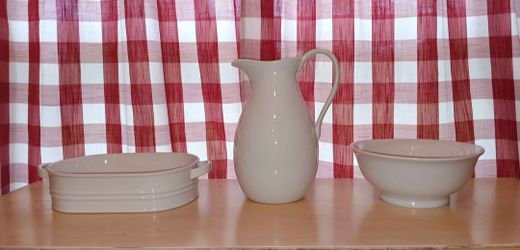 Better Homes and Gardens 3 Piece Lot