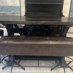 Dining room set