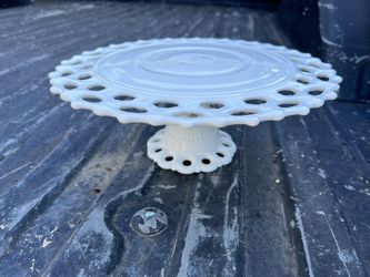 Milk White Cake Plate