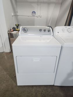 Secadora marca Whirpool en muy buen estado