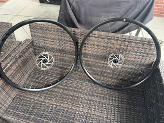 Giant PR2 wheels
