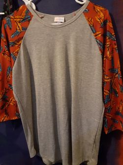 Size large lularoe shirt