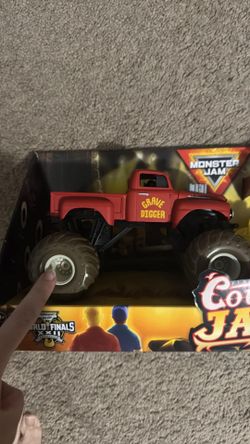 Monster trucks 1:24 and mini’s
