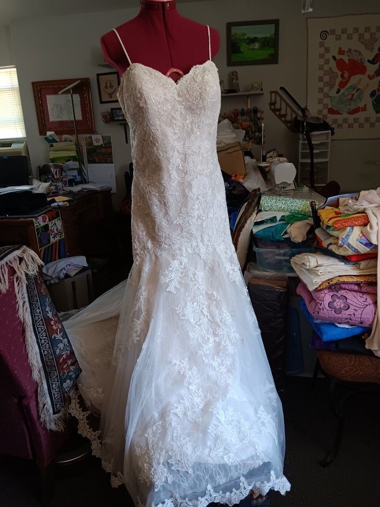 Size 14 Wedding Dress