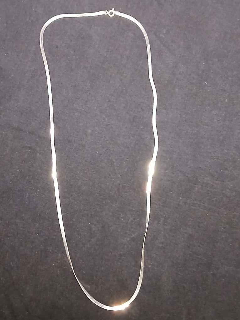 Italian Sterling Silver Herringbone Necklace – 925 – 24" – 5.12g