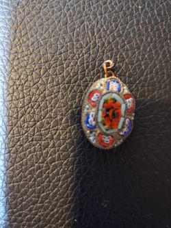 Charm (Sarah Coventry)