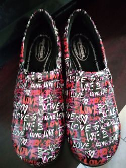 Easy Works Slip Resistant shoes. Women. Sz.9. Mint. $20 OBO