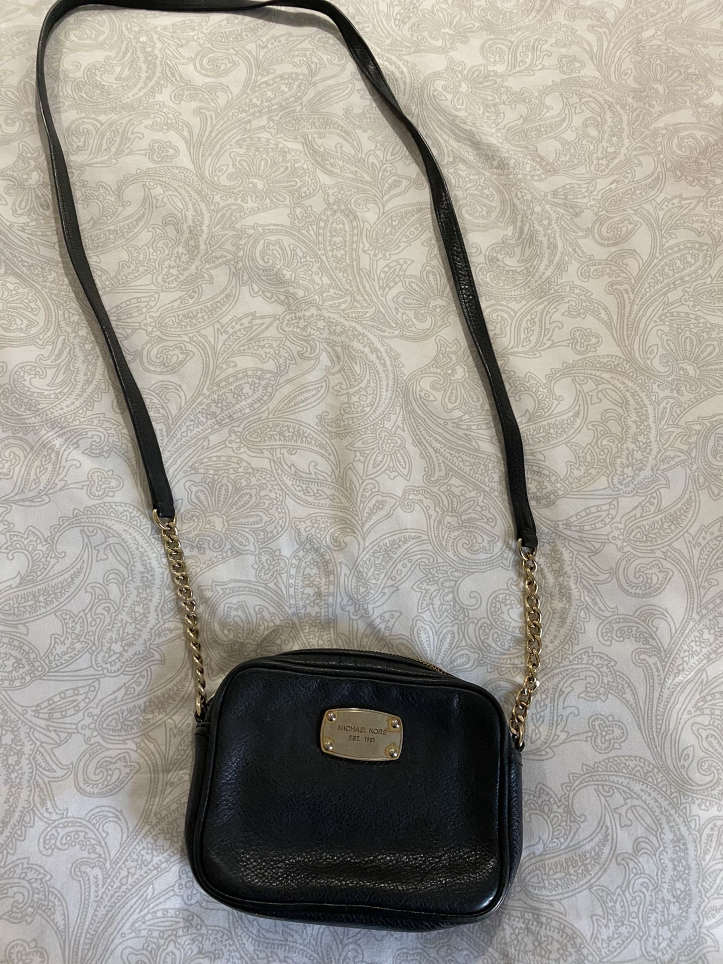 Michael kors Crossbody Handbag! OBO