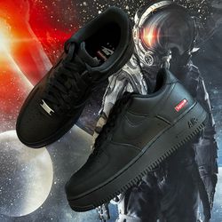 Nike Air Force 1 Low Supreme Black (Size 8 - 10)
