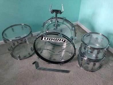 VINTAGE Ludwig '70s VISTALITE CLEAR 4 Piece Drum Set NICE!