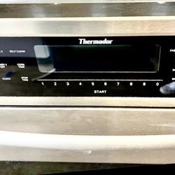 Thermador Masterpiece Professional Stainless Steel Single wall Oven 30"