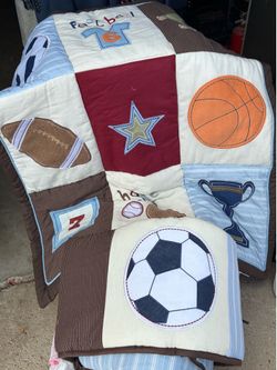 Sports Themed Patchwork Quilt, Bumper Pad and Sheet.