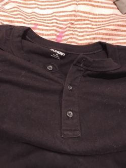 4shirt bundle old navy mostly ..xl
