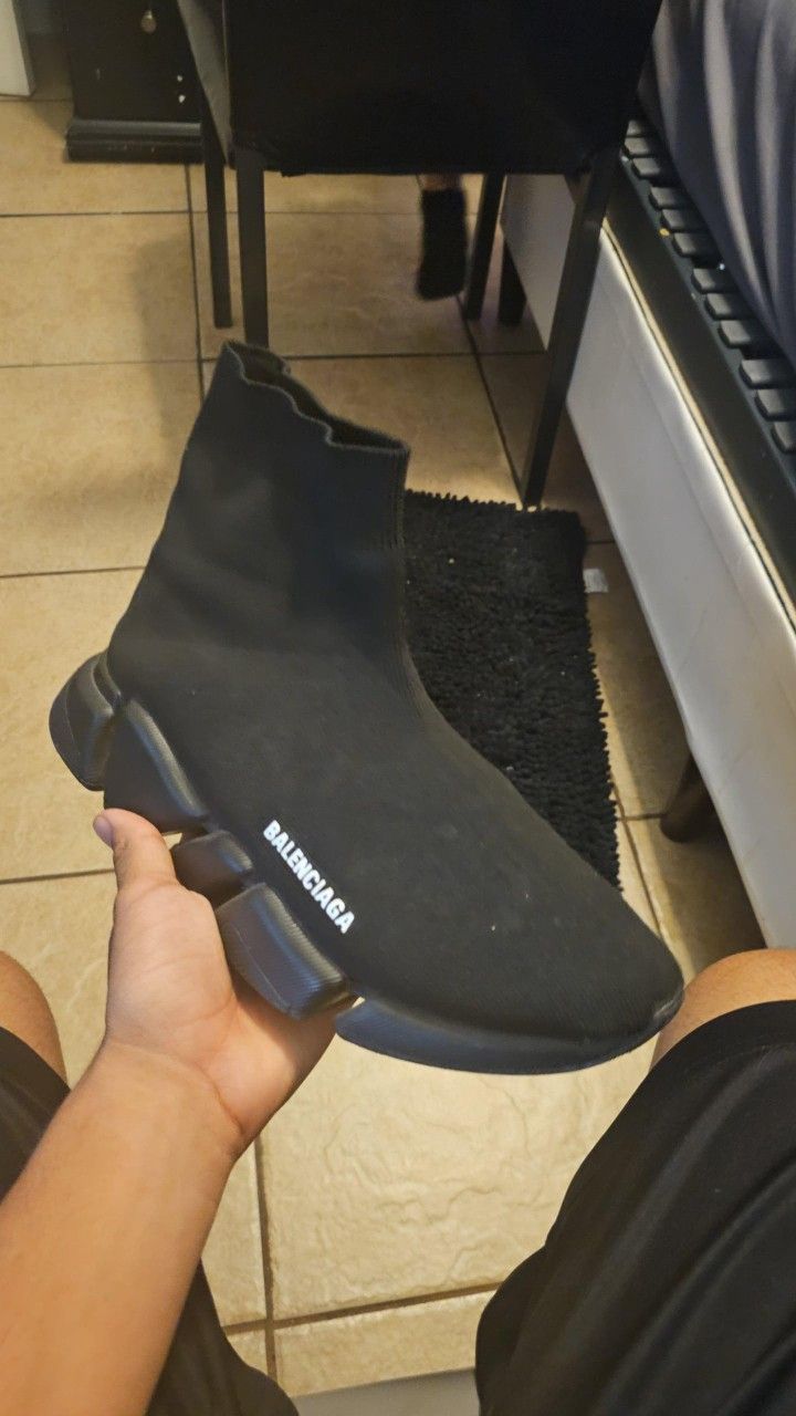 Balenciaga Speed