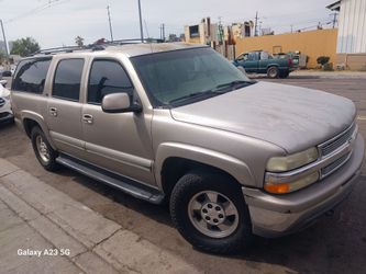 2003 Chevrolet Suburban For Parts