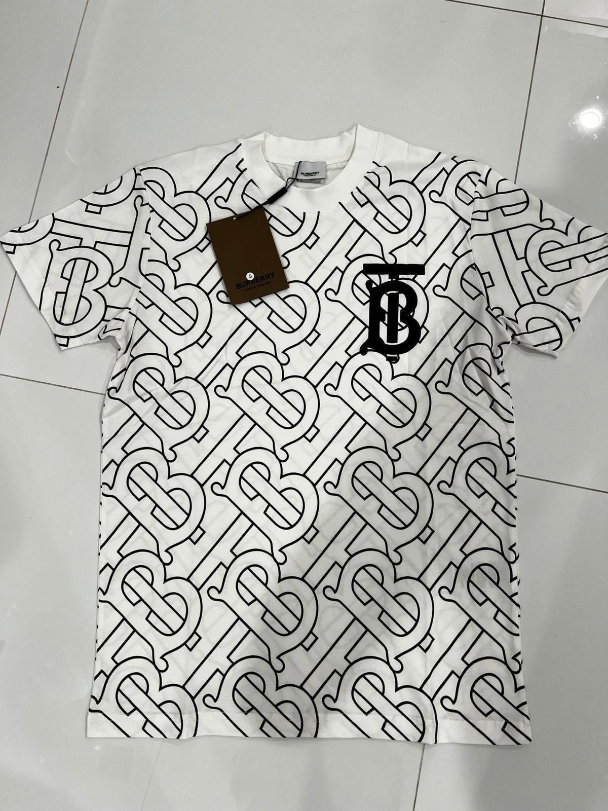 Burberry Tshirt New Season Any Colors