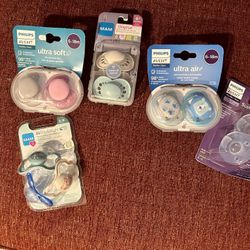 Variety Of Pacifiers 6+ Months