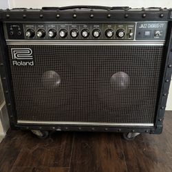 1985 Roland JC-77
