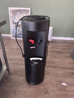 Water Dispenser 