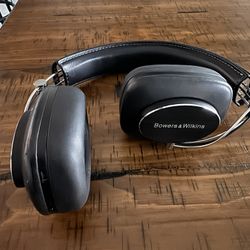 Bowers and Wilkins P7 Headphones