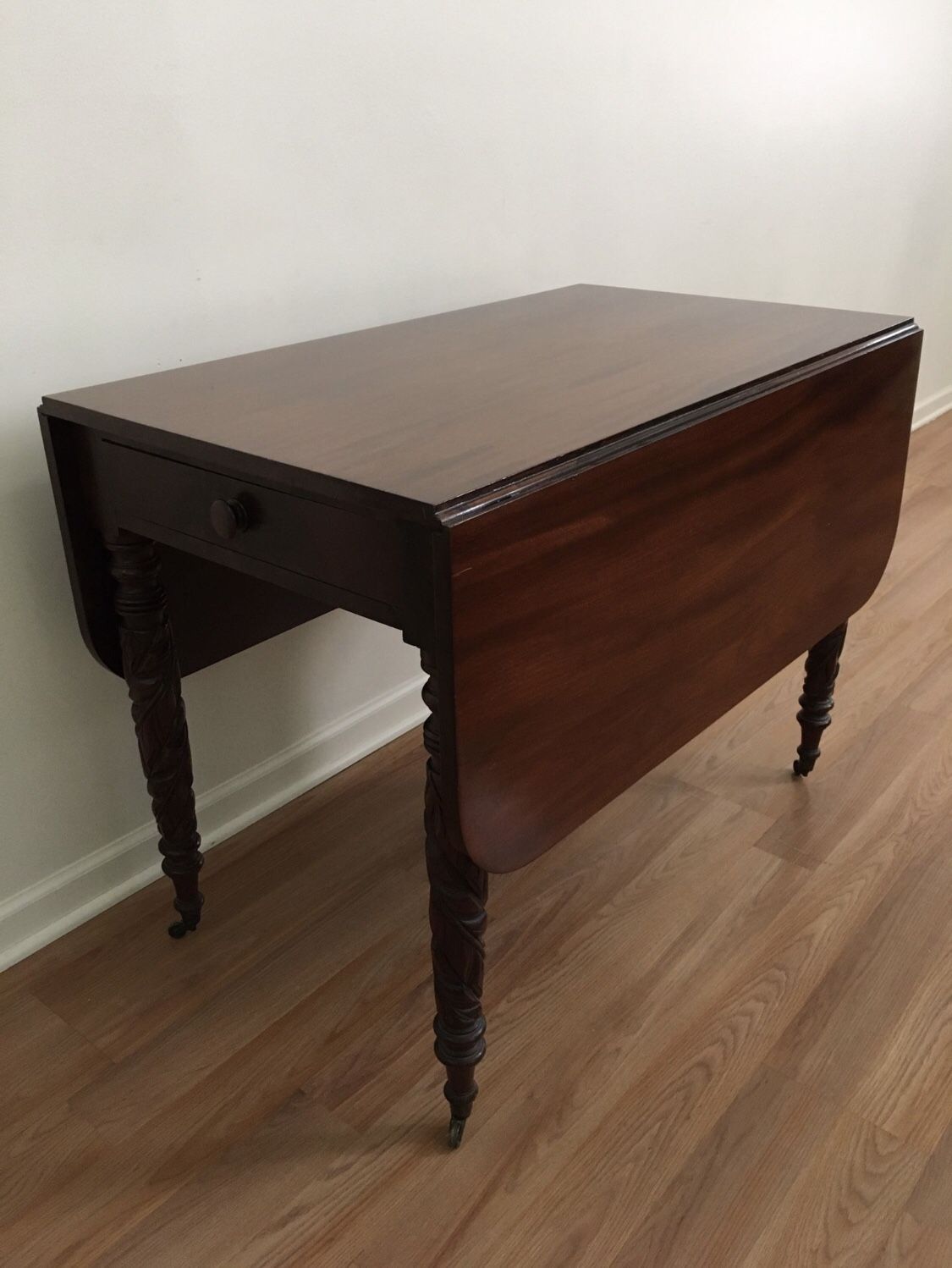Antique Solid Mahogany Drop-Leaf Dining Table With Hand Carved Acanthus Leaf Legs