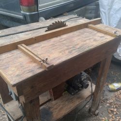 Antique Table Saw Works Good 