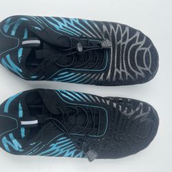 Ultimate Aqua Shoes: Quick-Dry, Lightweight & Ready for Adventure!