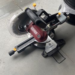 Chicago Electric Compound Sliding Miter Saw