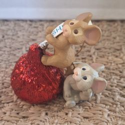 1998 HERSHEY'S SWEET TREATS ORNAMENT