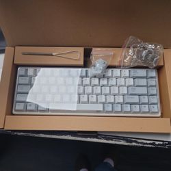 Niz 68Key Bluetooth Keyboard 