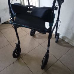 DRIVE WALKER. LIKE NEW 