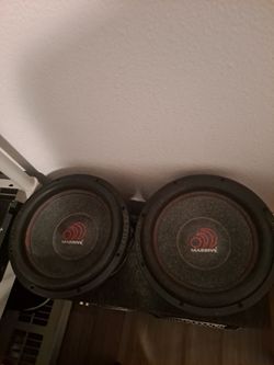 Pair Massive Hippo 12-inch subwoofer, 2000 RMS, works very well