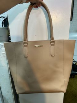 Vince Camuto Leather tote bag 👜