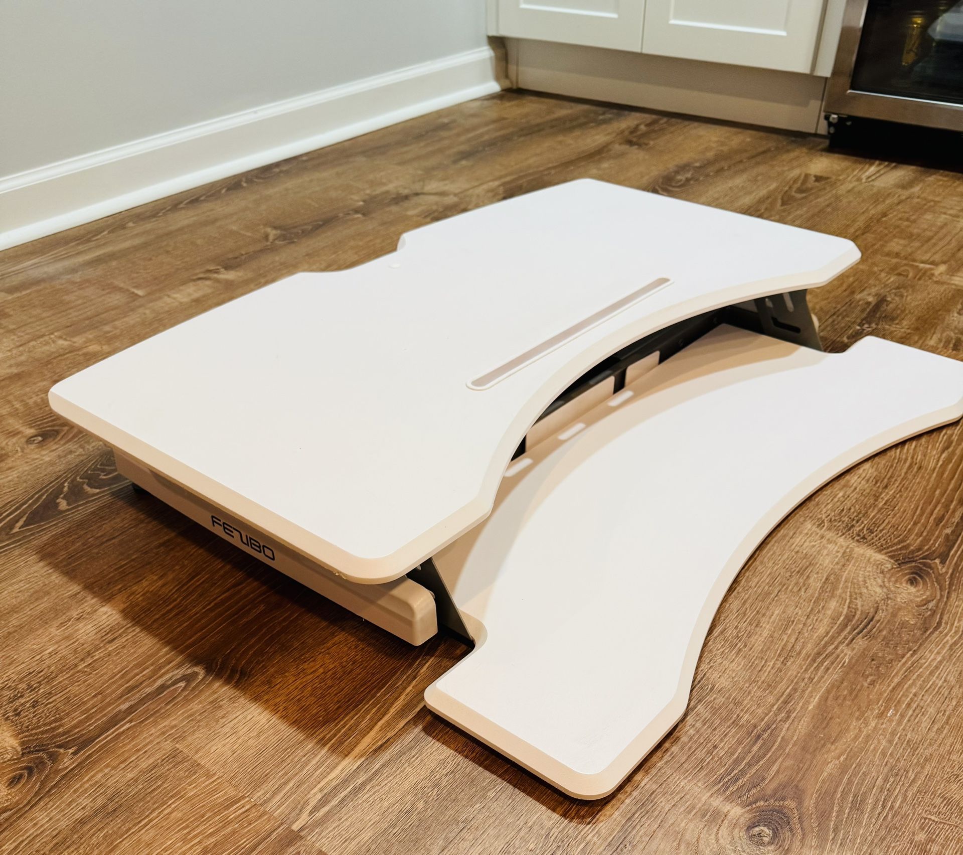Standing Desk In White - Large