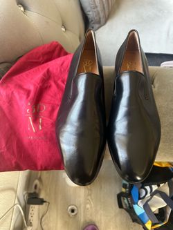 Bendo unos zapatos nuevos