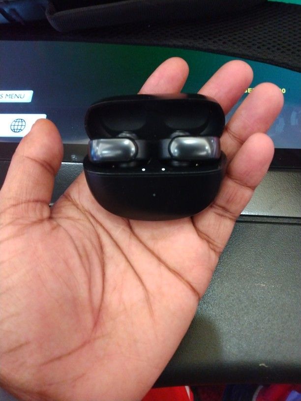 Selling Bose Headphones Works Perfect