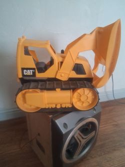 Cat Tough Tracker Toy