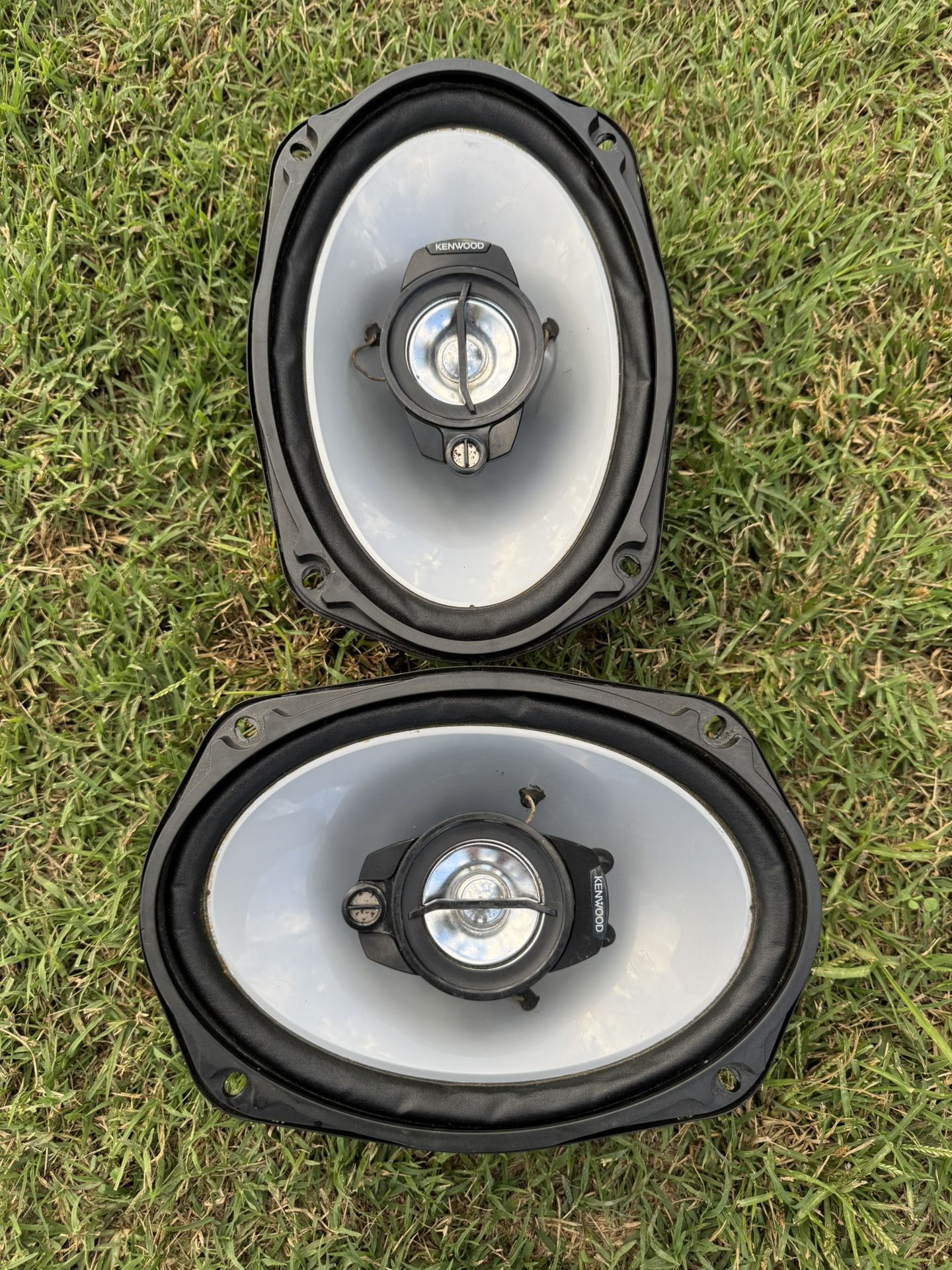 Kenwood Speakers 