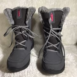 Columbia Ice Maiden Lace III Winter Boots Size 3 (1331-011  ) 