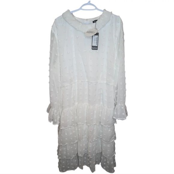 BOOHOO Plus White Midi Dress