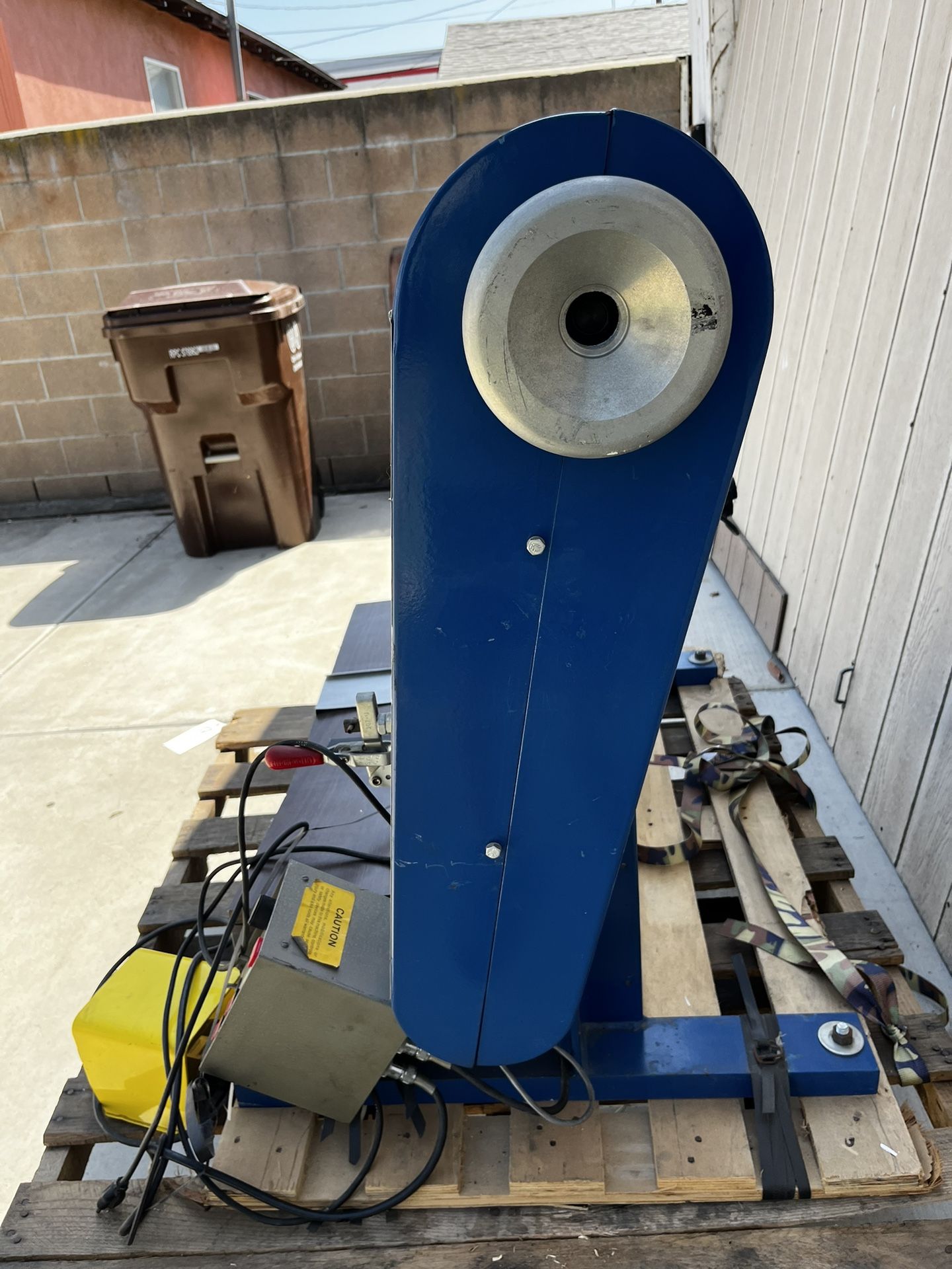 WESCO F-30 LAMINATOR MACHINE for Sale in Compton, CA - OfferUp