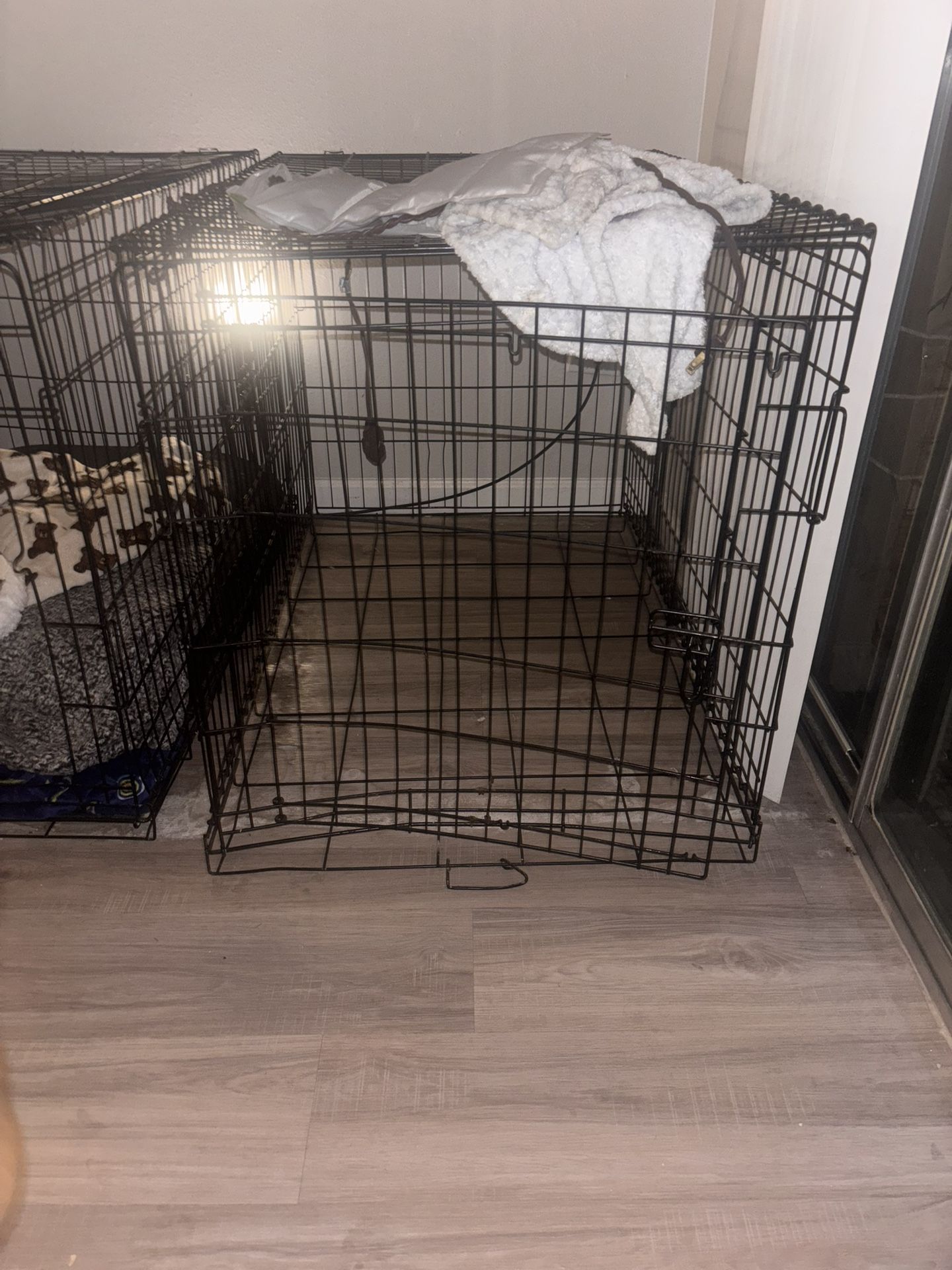 Large Dog Kennel