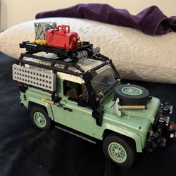 Lego Land Rover Defender