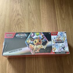Pokemon Prismatic Evolutions Bundle