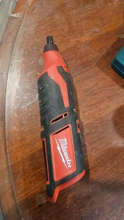 Milwaukee 12v rotary tool. No Battery no charger