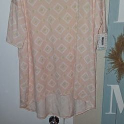 Lularoe Tunic Size 2/4X
