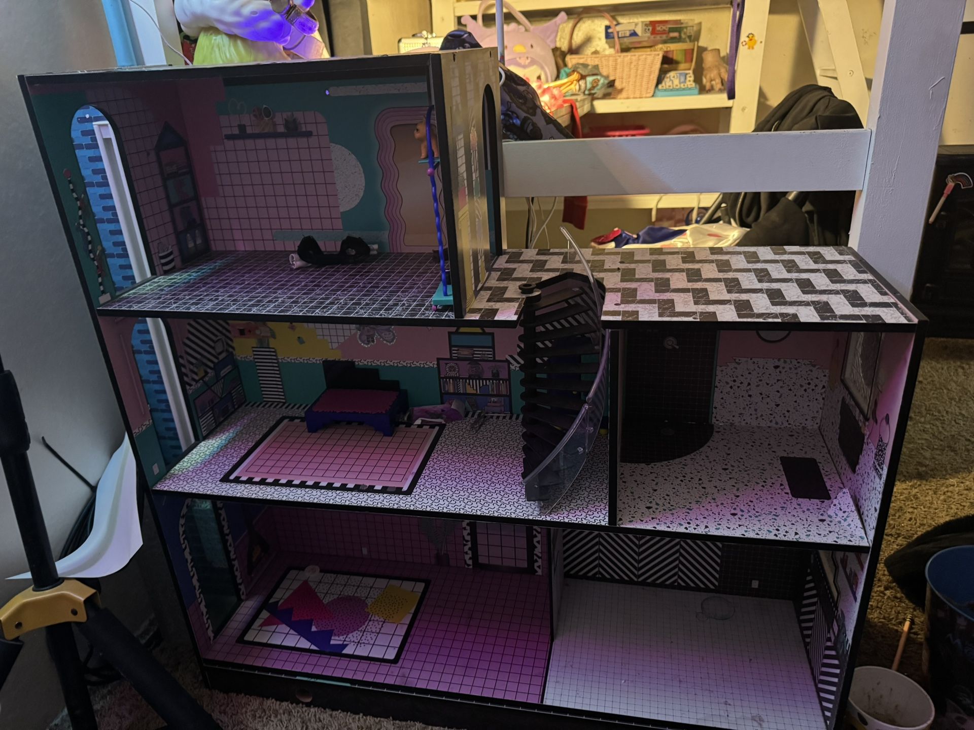 LOL Surprise Doll House