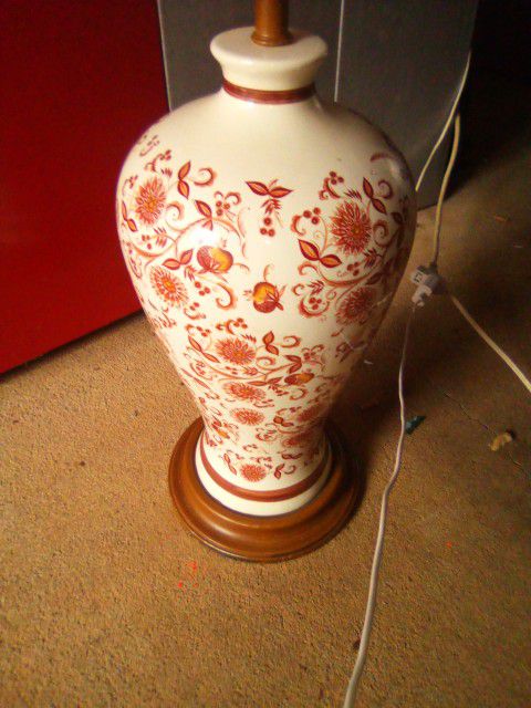 Vintage Porcelain Hand-painted Lamp