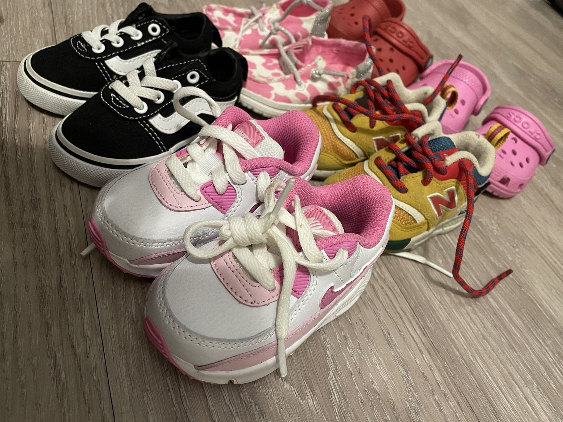 Toddler Shoe Lot 4c New Balance , Nike , Vans , Crocs