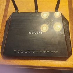  NETGEAR AC1760 Smart WiFi Router